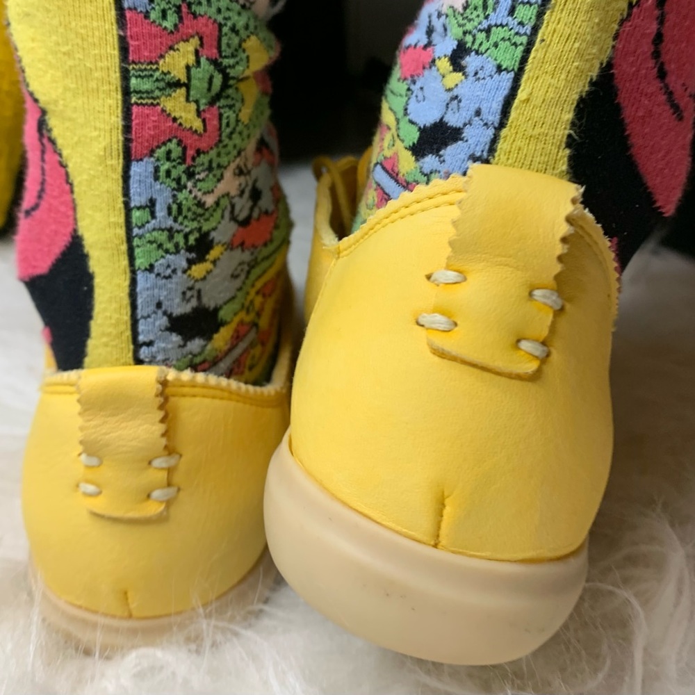 Woman’s size 38/US 7Geox Respira two town yellow  tie-up breathable footwear - Picture 7 of 8